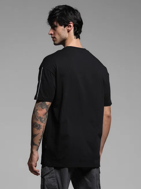 Black Holographic Print Boxy Fit T-shirt